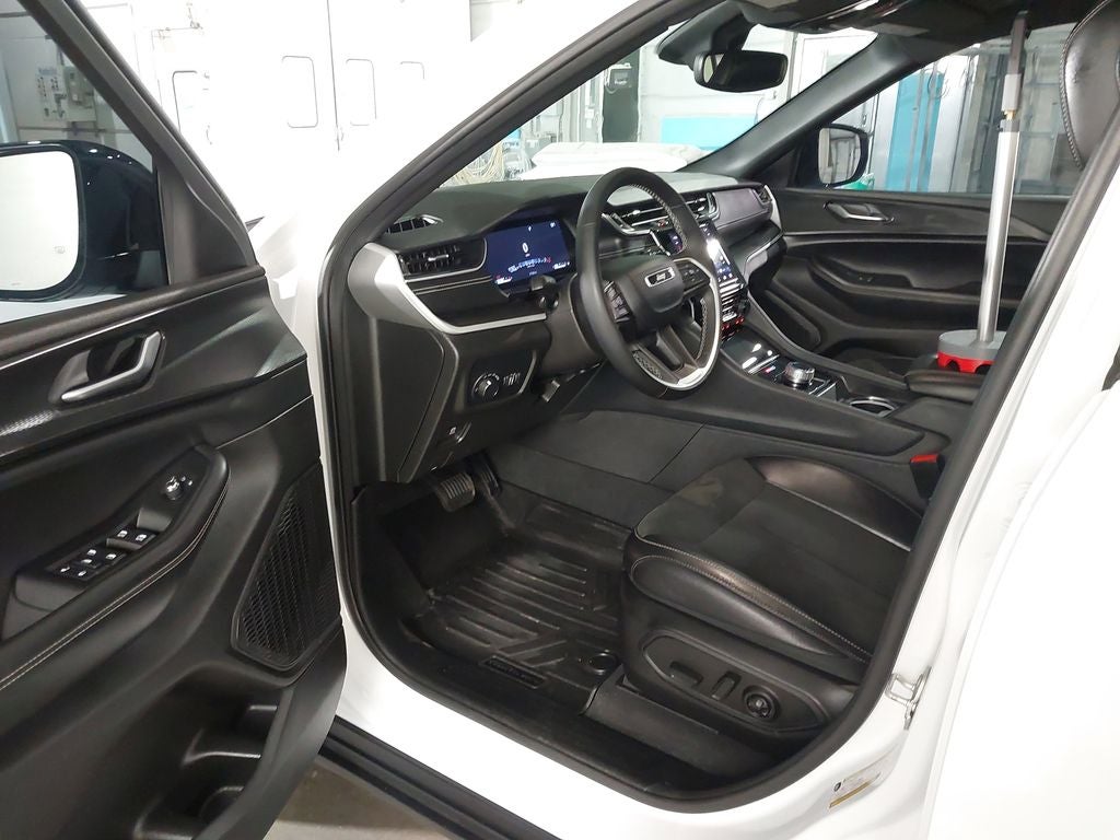 2023 Jeep Grand Cherokee Altitude X