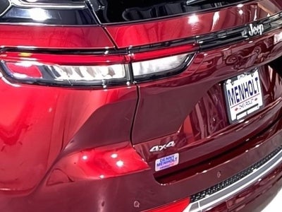 2022 Jeep Grand Cherokee Summit