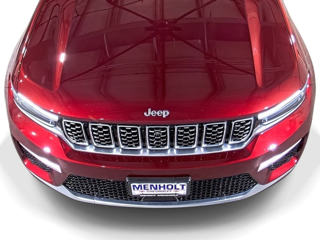 2022 Jeep Grand Cherokee Summit