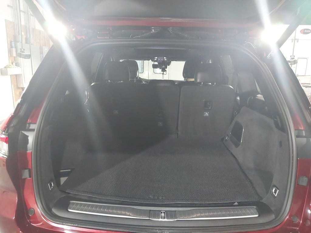 2022 Jeep Grand Cherokee Summit