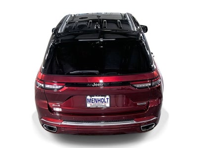 2022 Jeep Grand Cherokee Summit