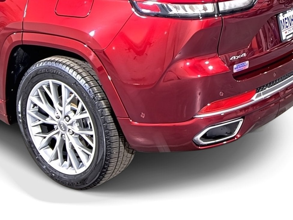 2022 Jeep Grand Cherokee Summit
