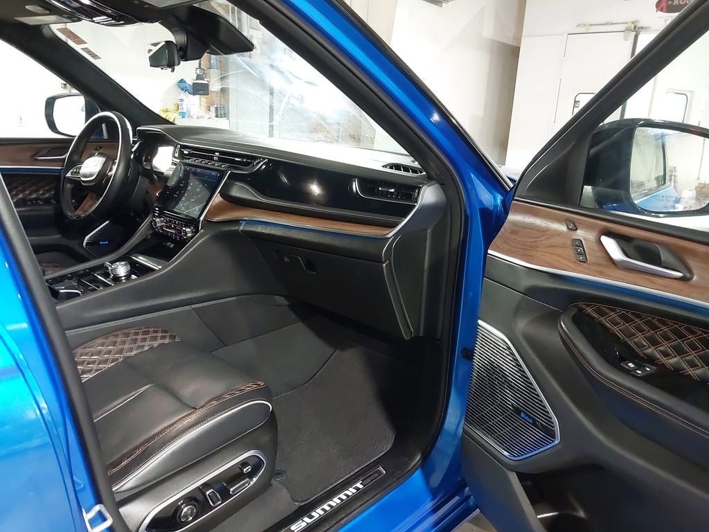 2024 Jeep Grand Cherokee Summit