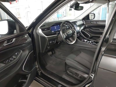 2022 Jeep Grand Cherokee L Laredo