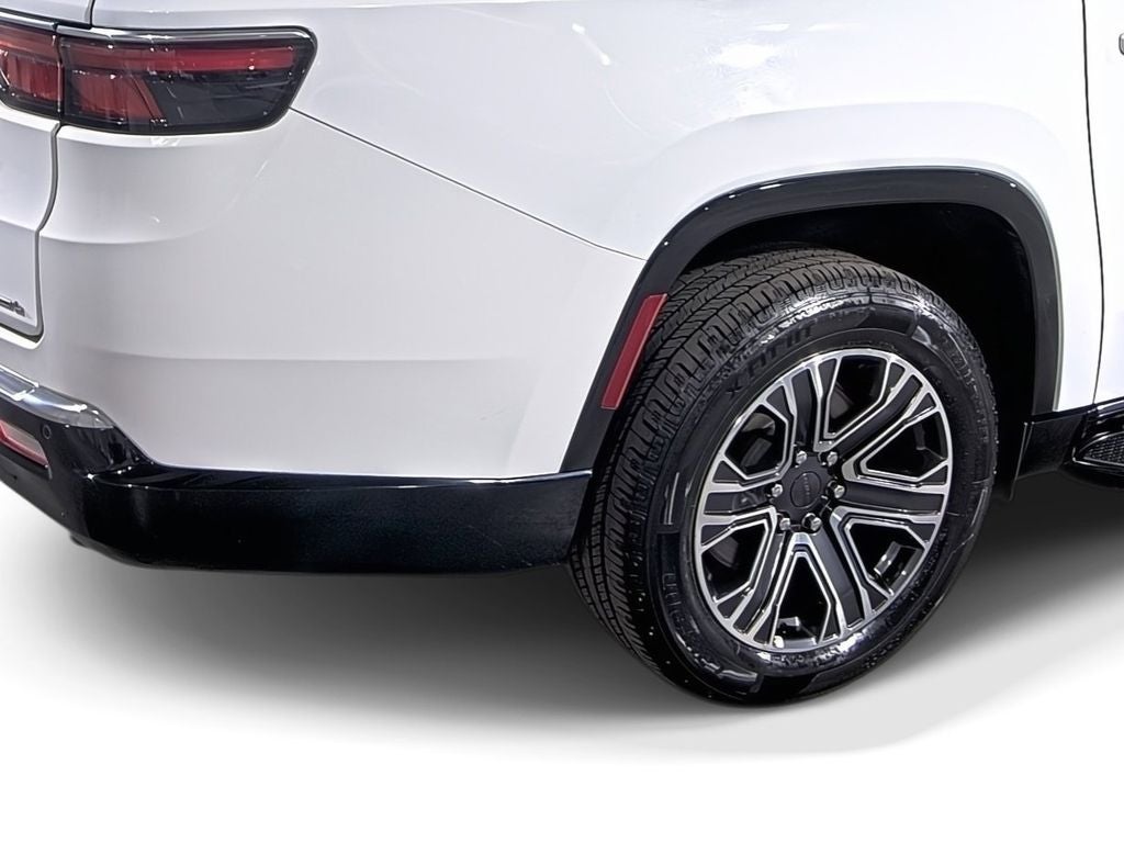 2023 Jeep Wagoneer L Series II 4x4
