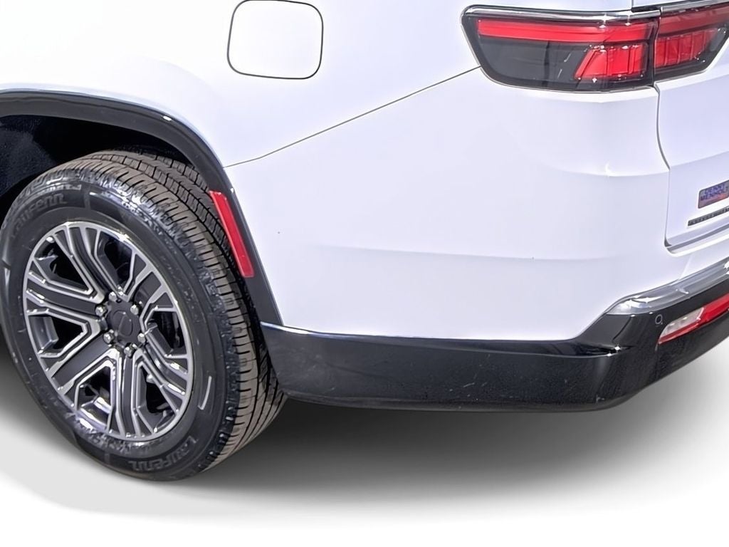 2023 Jeep Wagoneer L Series II 4x4