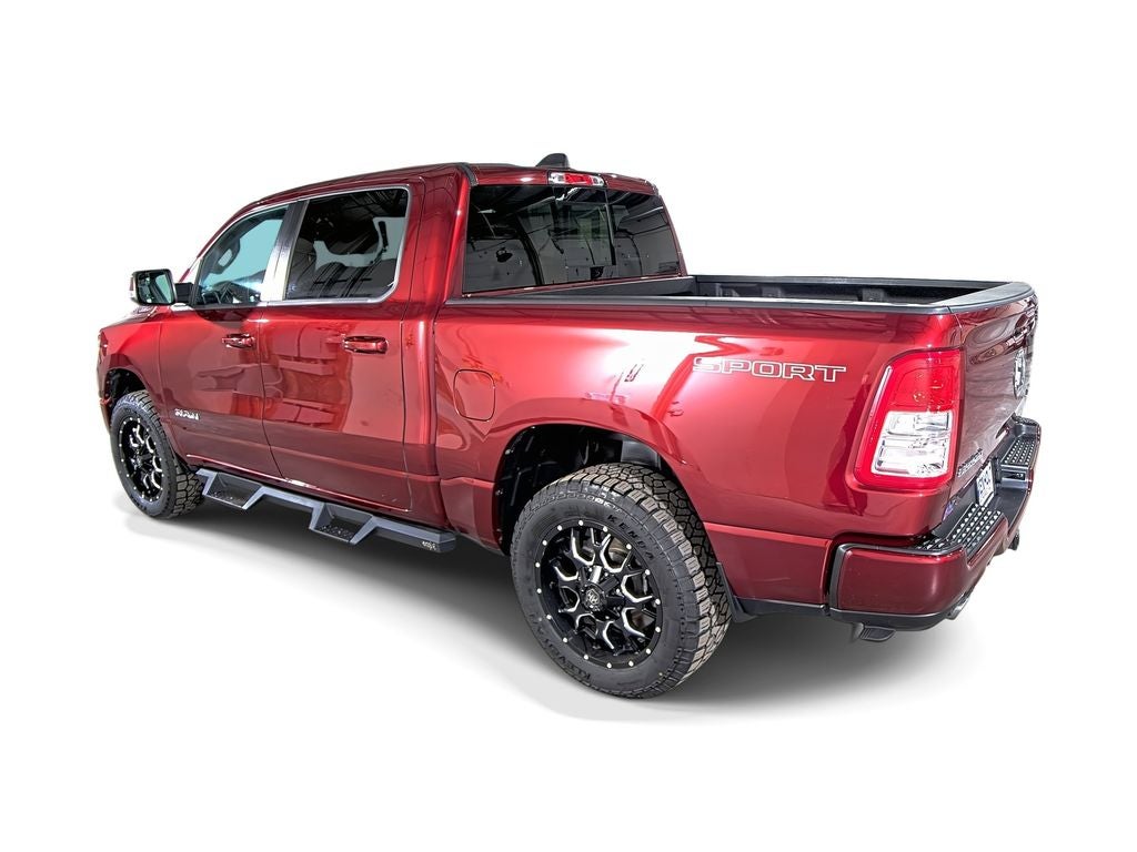 2021 RAM 1500 Big Horn Crew Cab 4x4 5'7" Box