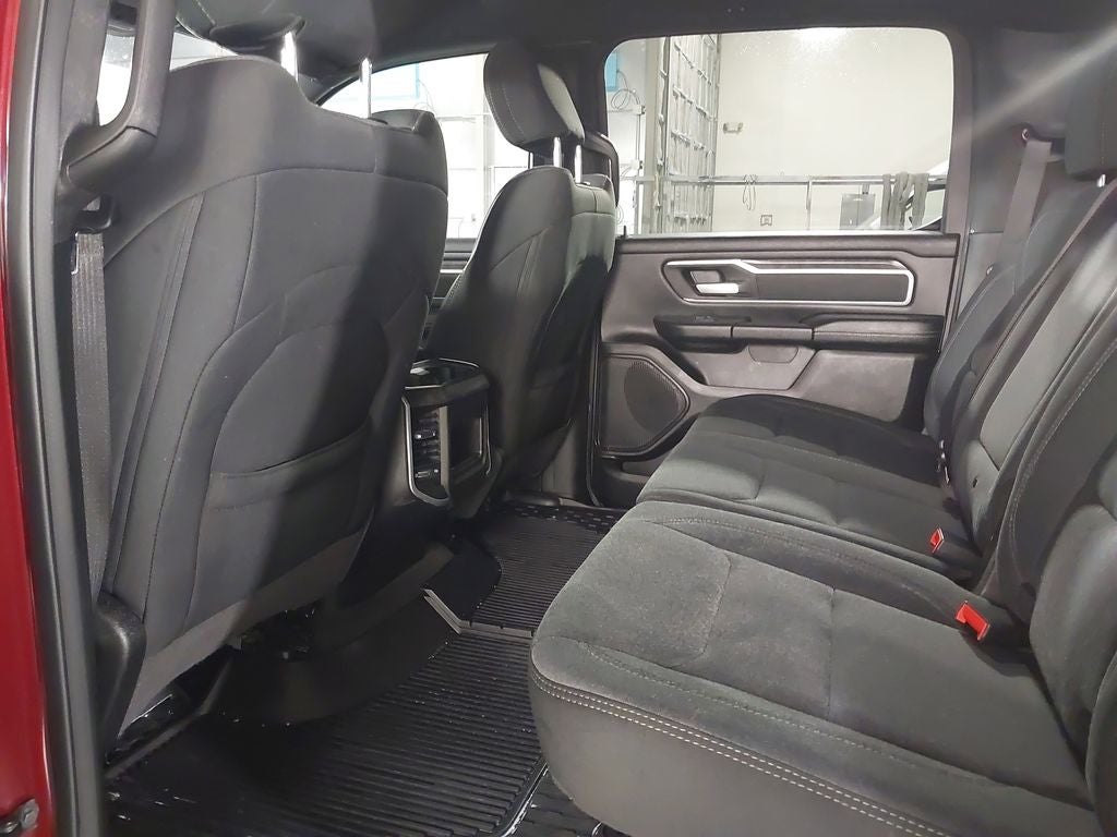 2021 RAM 1500 Big Horn Crew Cab 4x4 5'7" Box