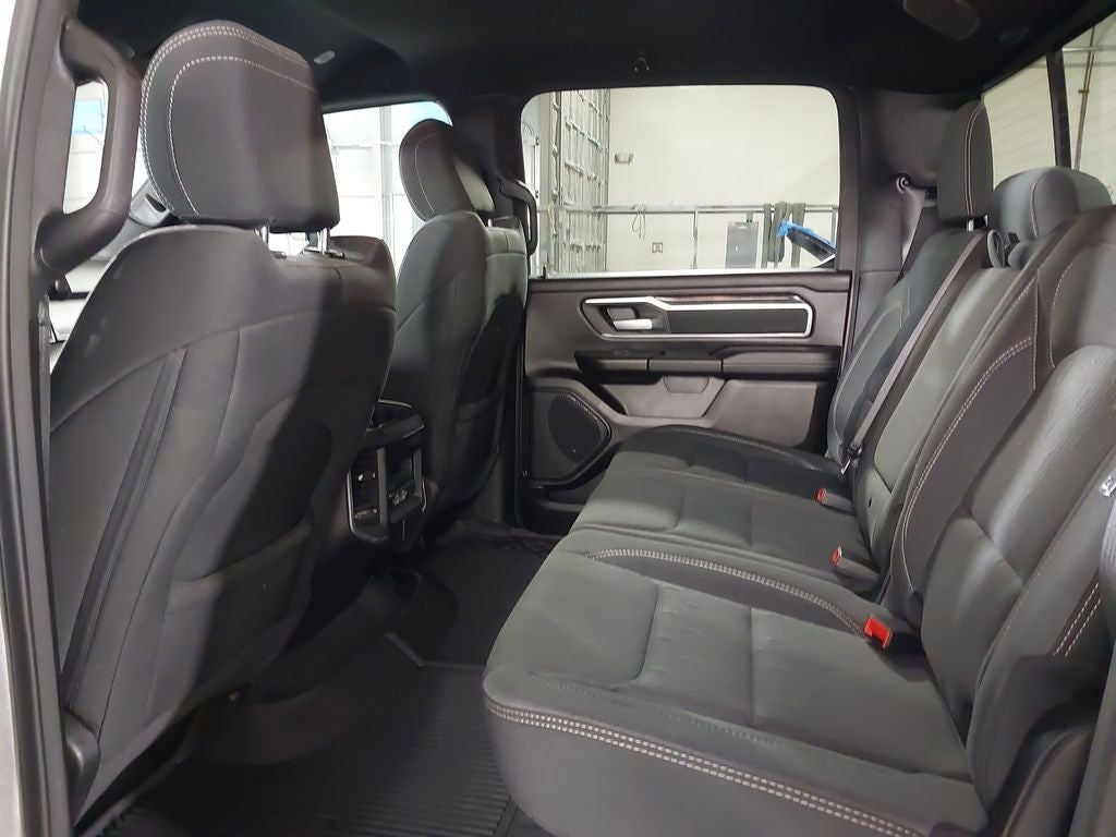 2023 RAM 1500 Big Horn Crew Cab 4x4 5'7" Box