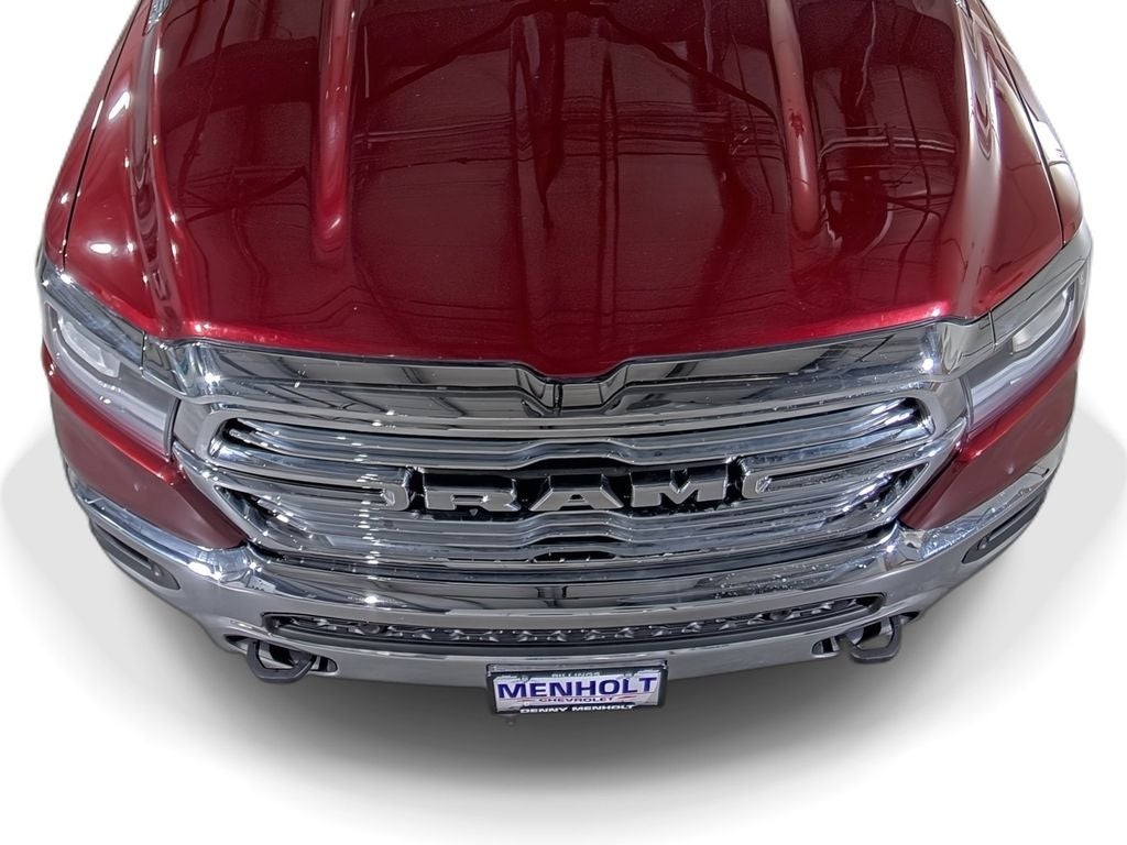 2019 RAM 1500 Laramie Crew Cab 4x4 5'7" Box