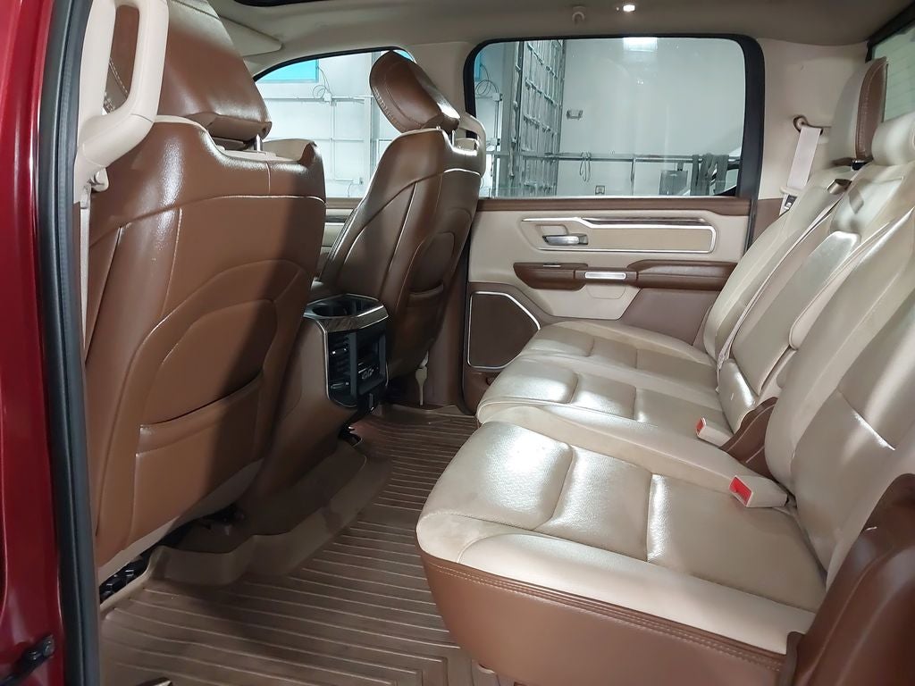 2019 RAM 1500 Laramie Crew Cab 4x4 5'7" Box