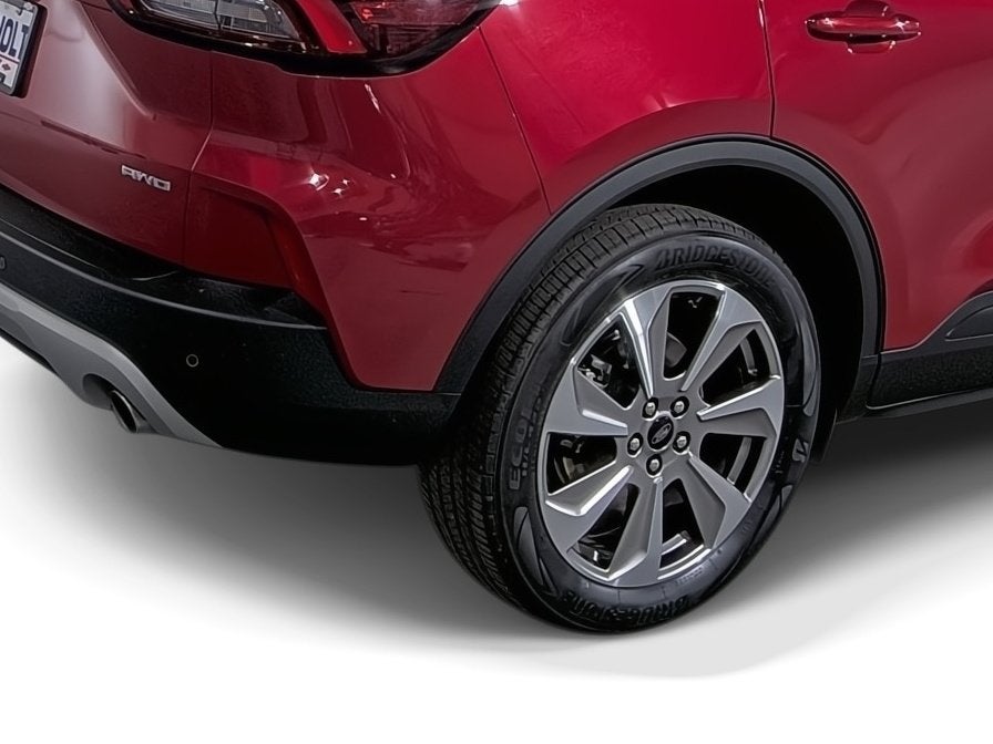 2025 Ford Escape Platinum