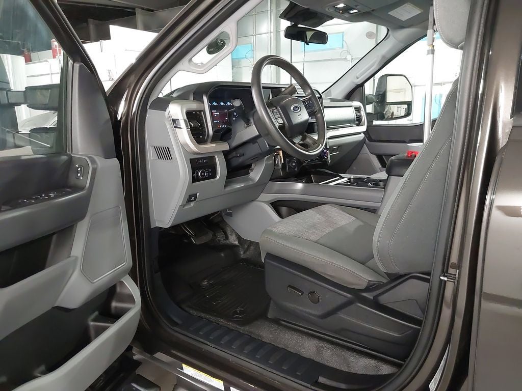 2024 Ford Super Duty F-450 DRW XL