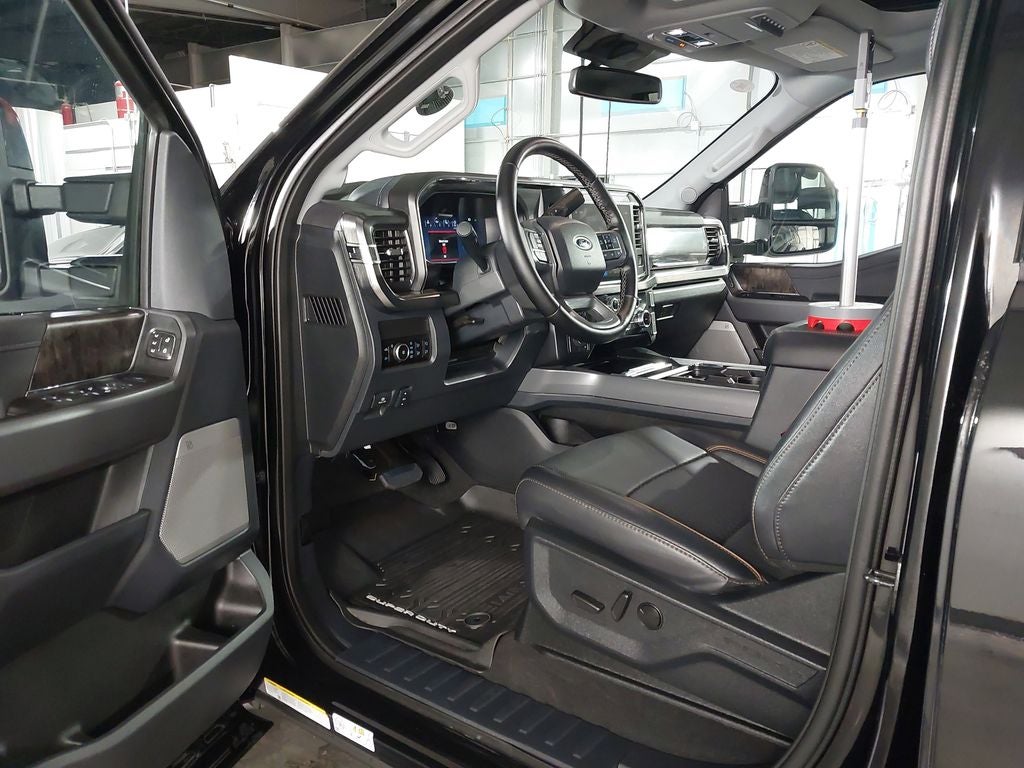 2025 Ford Super Duty F-450 DRW XL