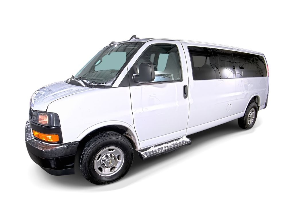 2023 Chevrolet Express Passenger 3500 1LS