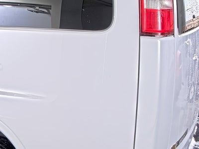 2023 Chevrolet Express Passenger 3500 1LS