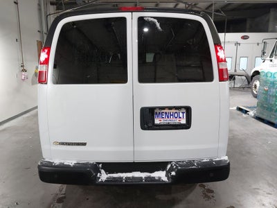 2023 Chevrolet Express Passenger 3500 1LS