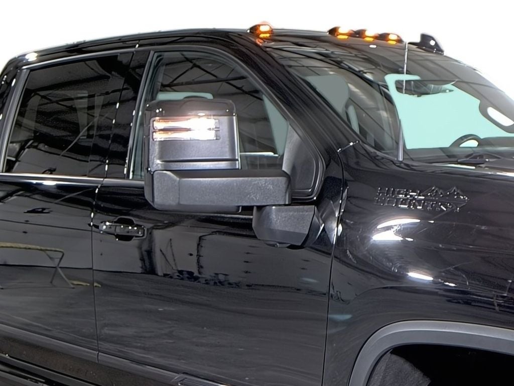 2025 Chevrolet Silverado 3500 HD High Country