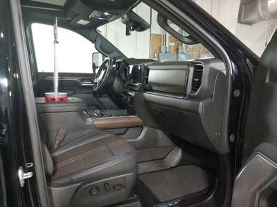 2025 Chevrolet Silverado 3500 HD High Country