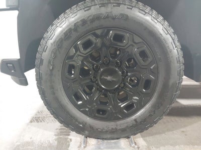2025 Chevrolet Silverado 3500 HD High Country