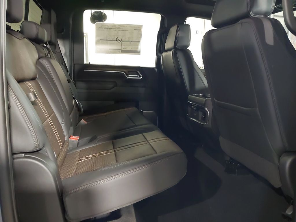 2026 Chevrolet Silverado 3500 HD High Country