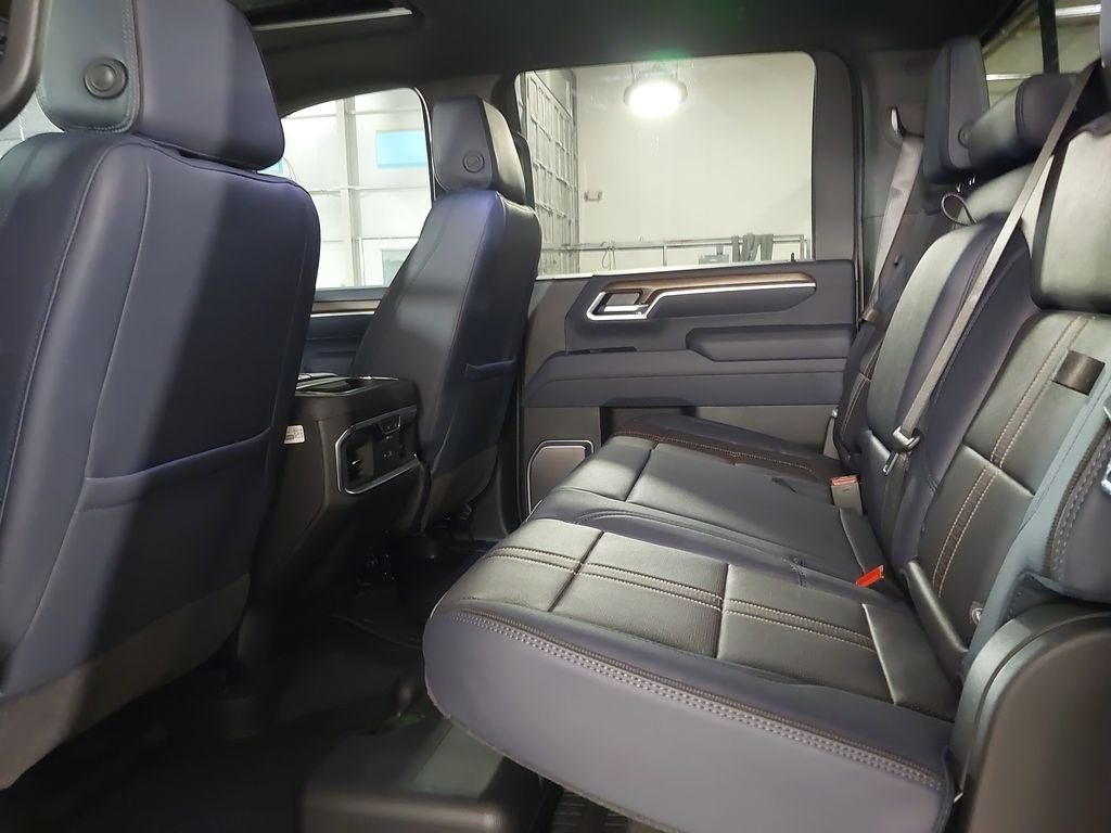 2026 Chevrolet Silverado 3500 HD High Country