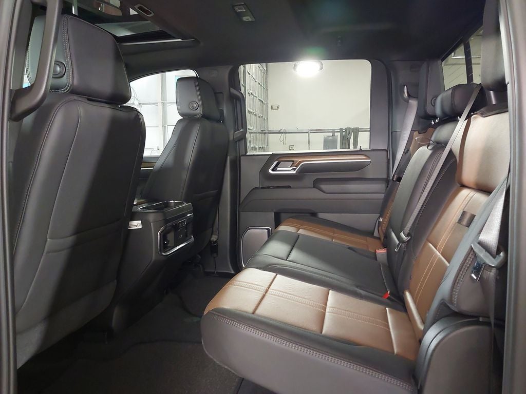 2026 Chevrolet Silverado 3500 HD High Country