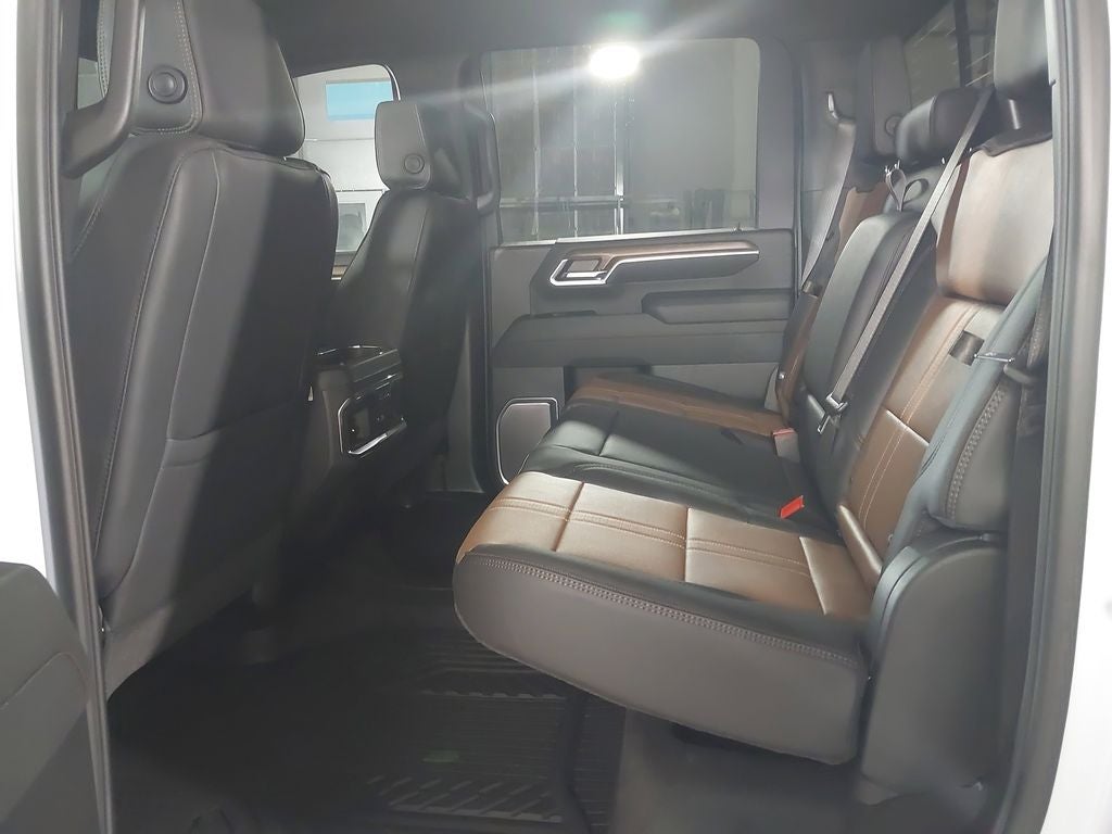 2026 Chevrolet Silverado 3500 HD High Country