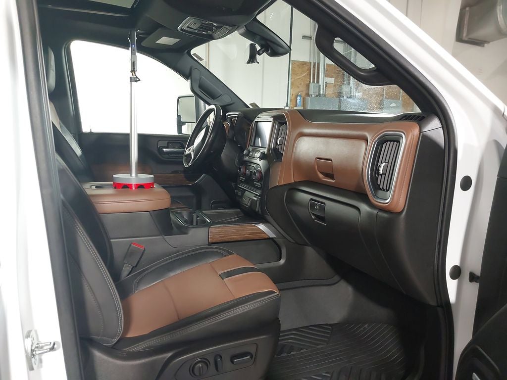 2022 Chevrolet Silverado 3500 HD High Country