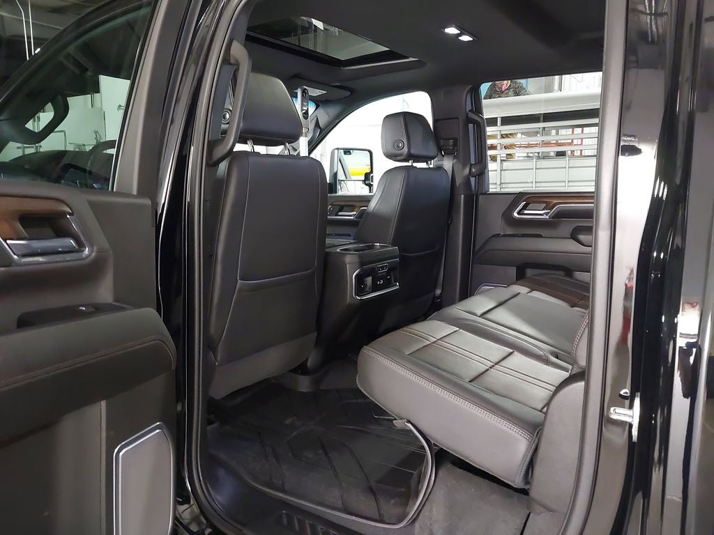 2024 Chevrolet Silverado 3500 HD High Country DRW