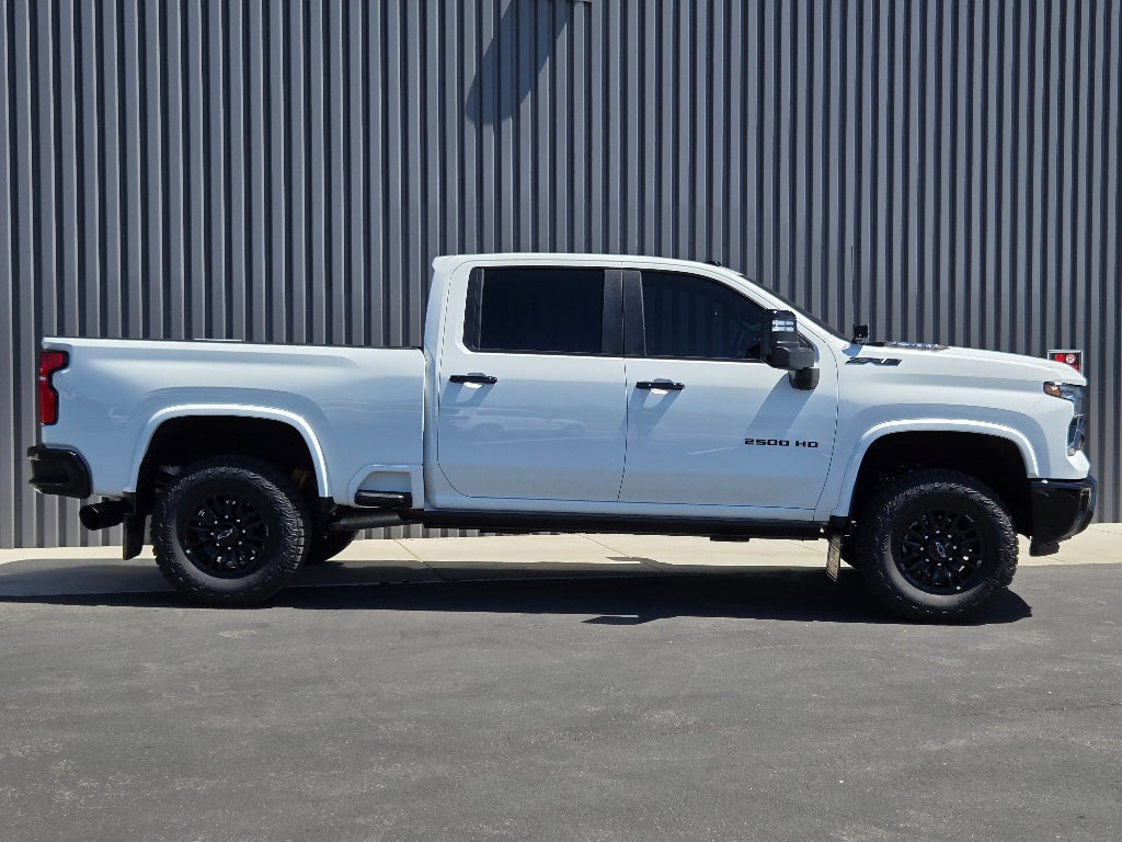 2024 Chevrolet Silverado 2500 HD ZR2