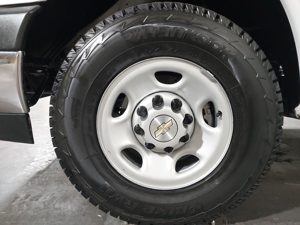 2024 Chevrolet Express Cargo 2500 WT