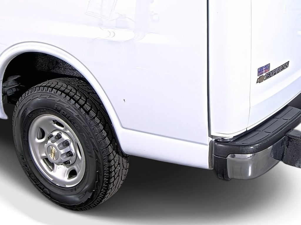 2024 Chevrolet Express Cargo 2500 WT