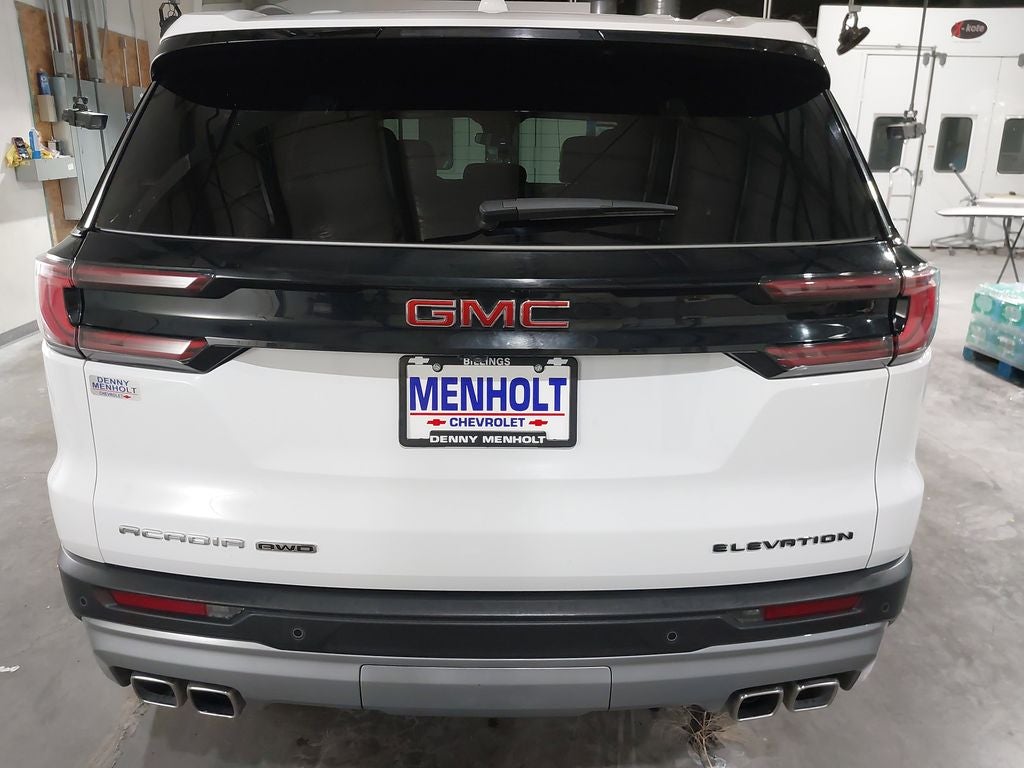 2025 GMC Acadia Elevation