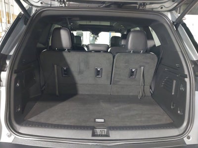 2025 GMC Acadia AT4