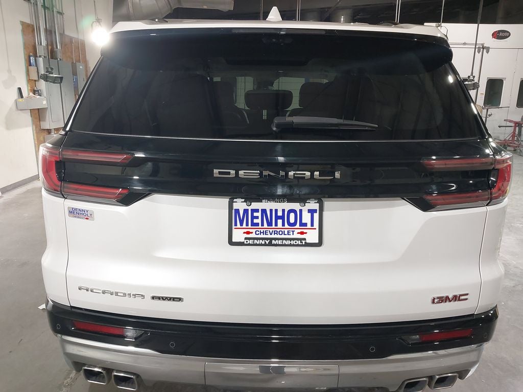 2024 GMC Acadia Denali
