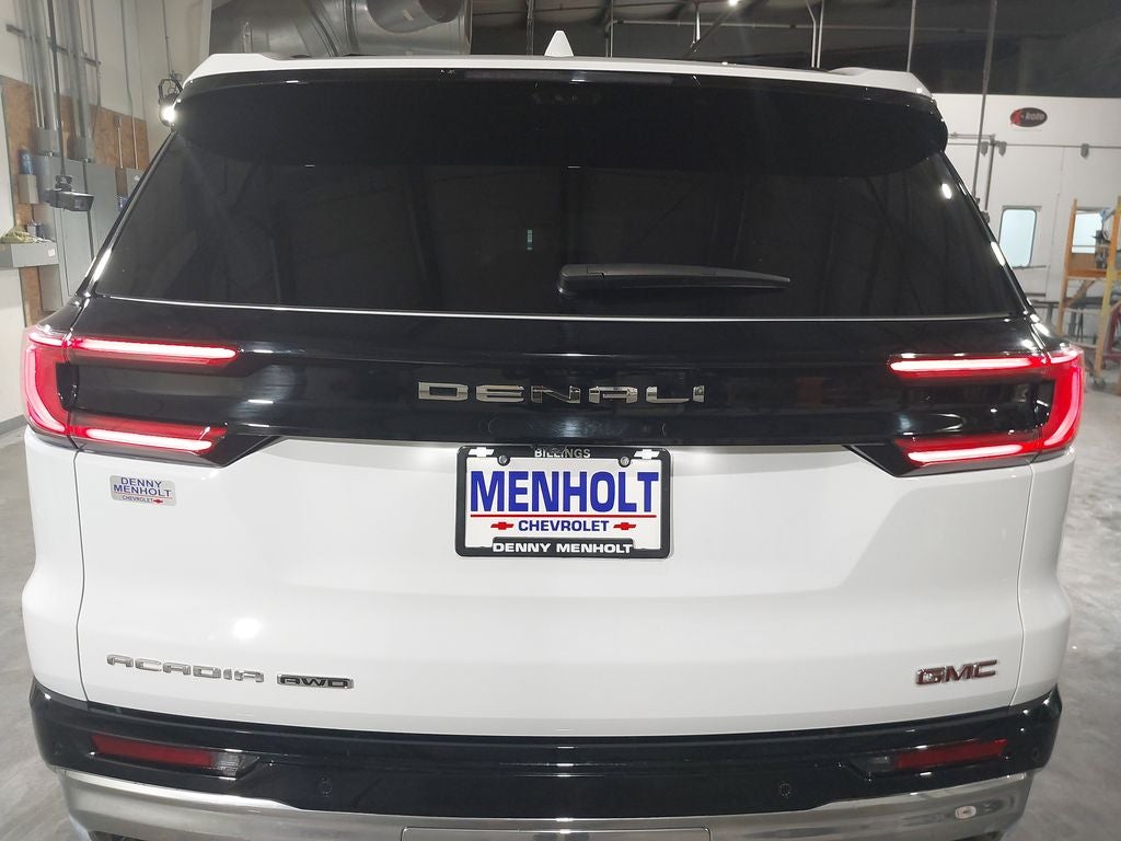 2024 GMC Acadia Denali