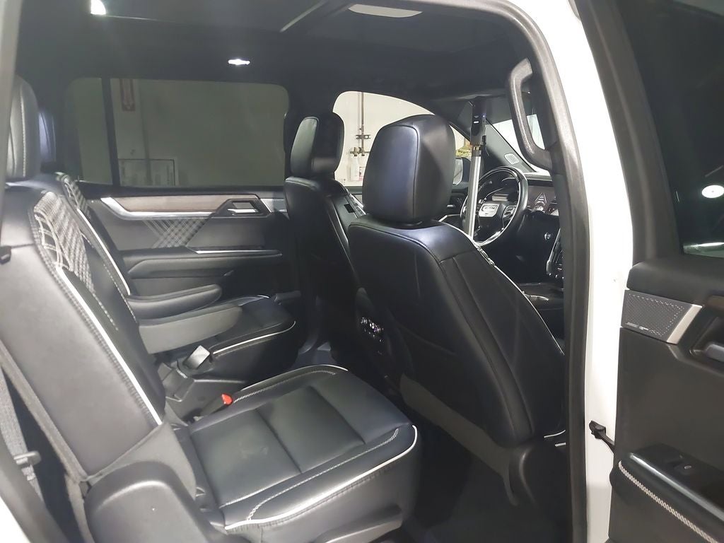 2024 GMC Acadia Denali