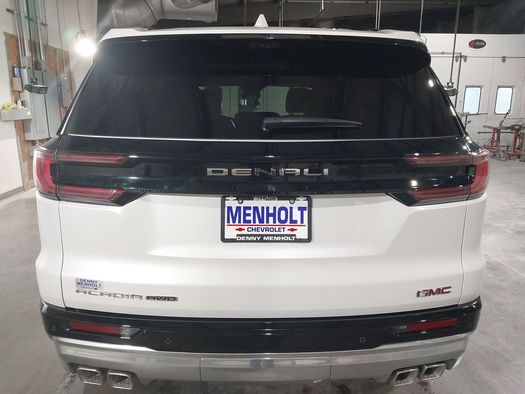 2024 GMC Acadia Denali
