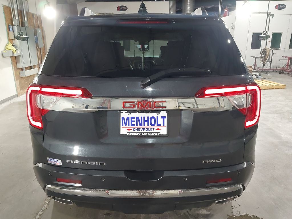 2022 GMC Acadia Denali