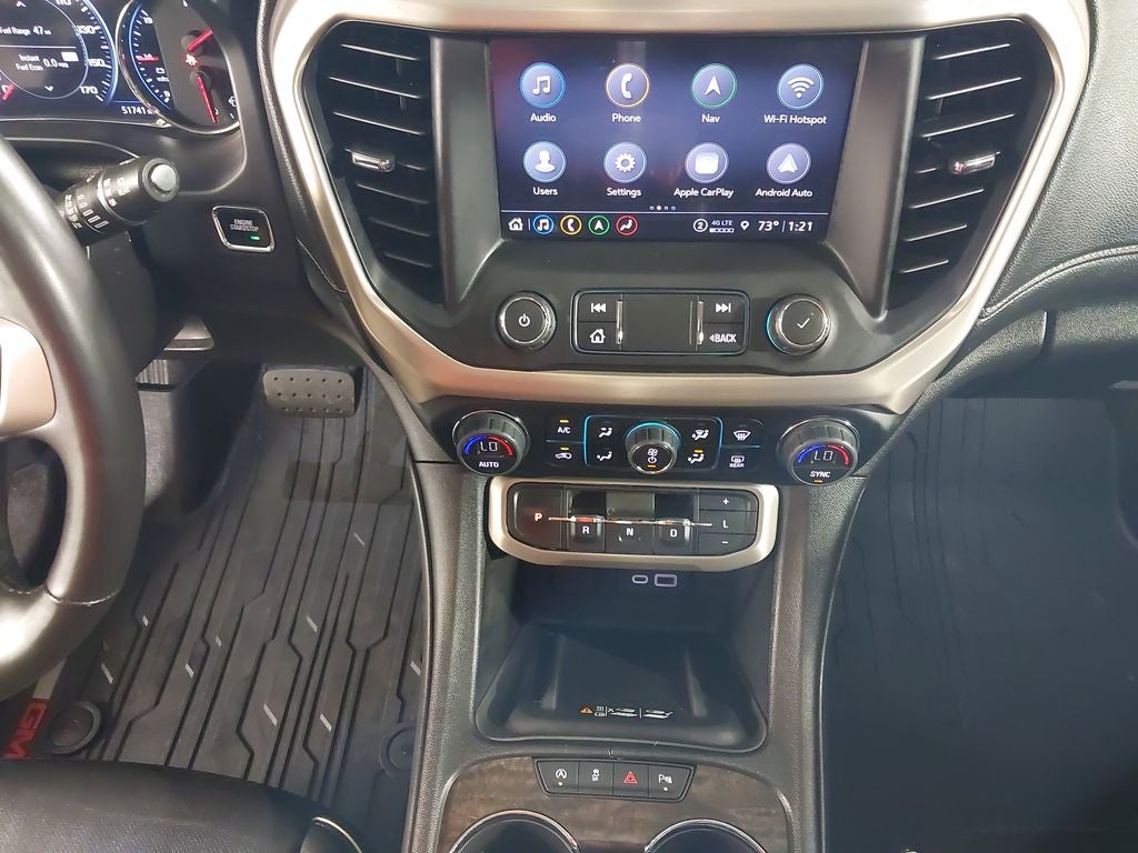 2022 GMC Acadia Denali