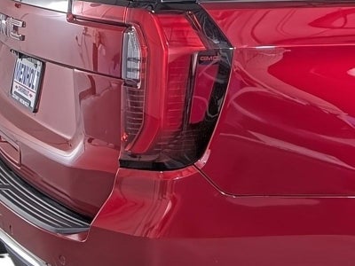 2025 GMC Yukon Elevation