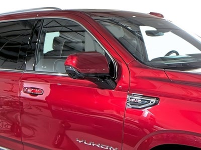 2025 GMC Yukon Elevation