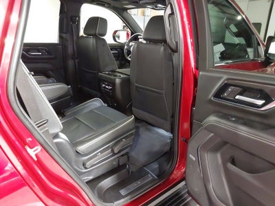 2025 GMC Yukon Elevation