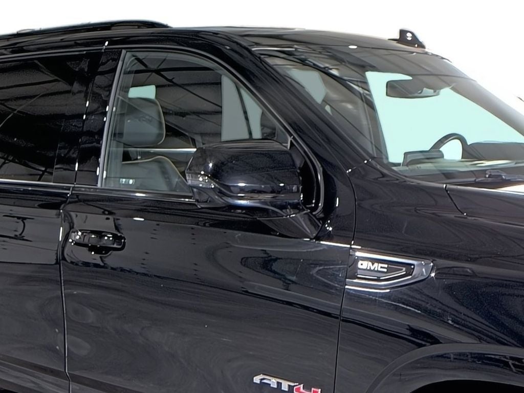 2024 GMC Yukon AT4