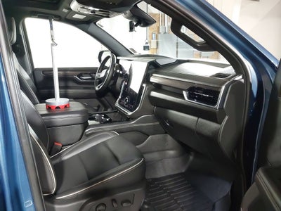 2025 GMC Yukon XL Elevation