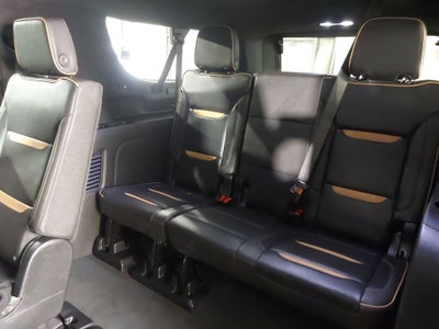 2023 GMC Yukon XL AT4