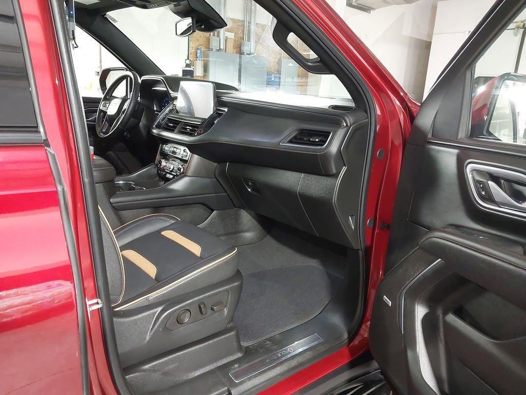 2024 GMC Yukon XL AT4