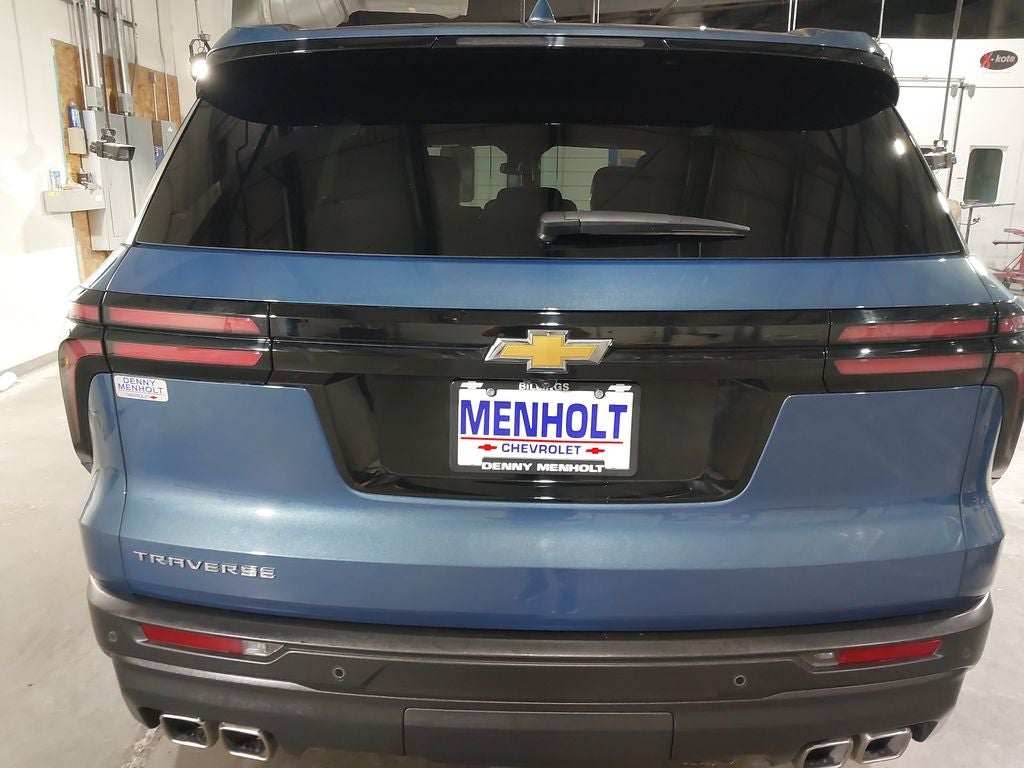 2024 Chevrolet Traverse LS