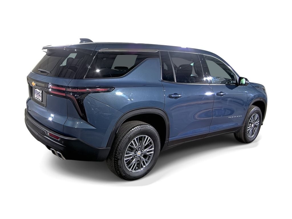 2024 Chevrolet Traverse LS
